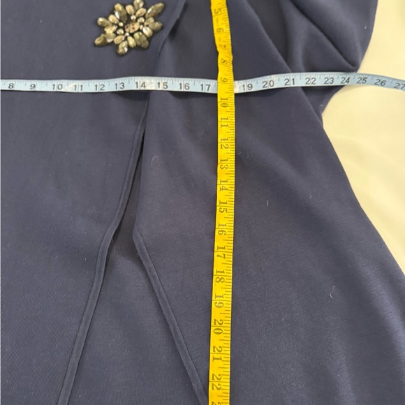 JM collection NWT Navy Blue Cardigan Sweater with Floral Brooch - Picture 6 of 9